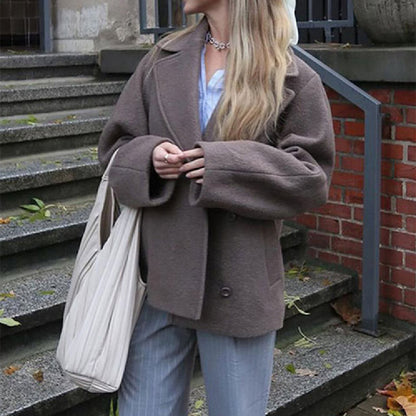 Luxury Lapel Wool Coat for Effortless Elegance